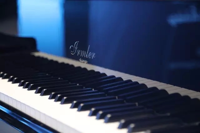 德國國禮歐米勒鋼琴見證中荷結好20周年